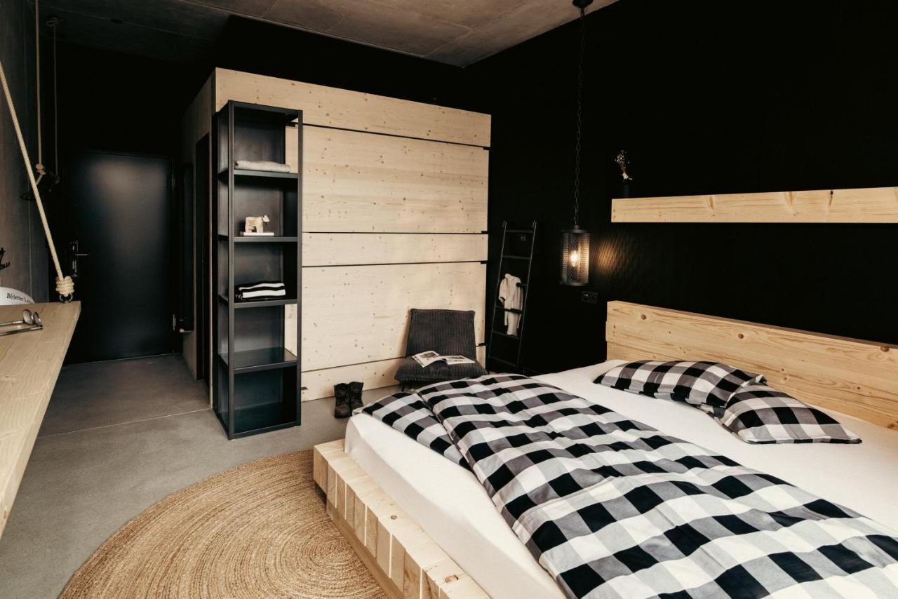 Bretterhotel Hofstetten bei Brienz エクステリア 写真