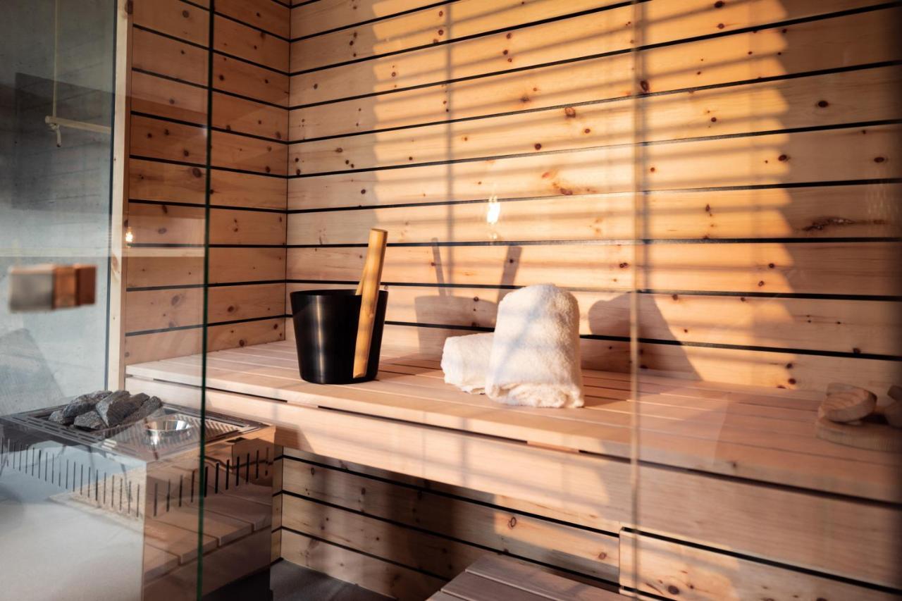 Bretterhotel Hofstetten bei Brienz エクステリア 写真